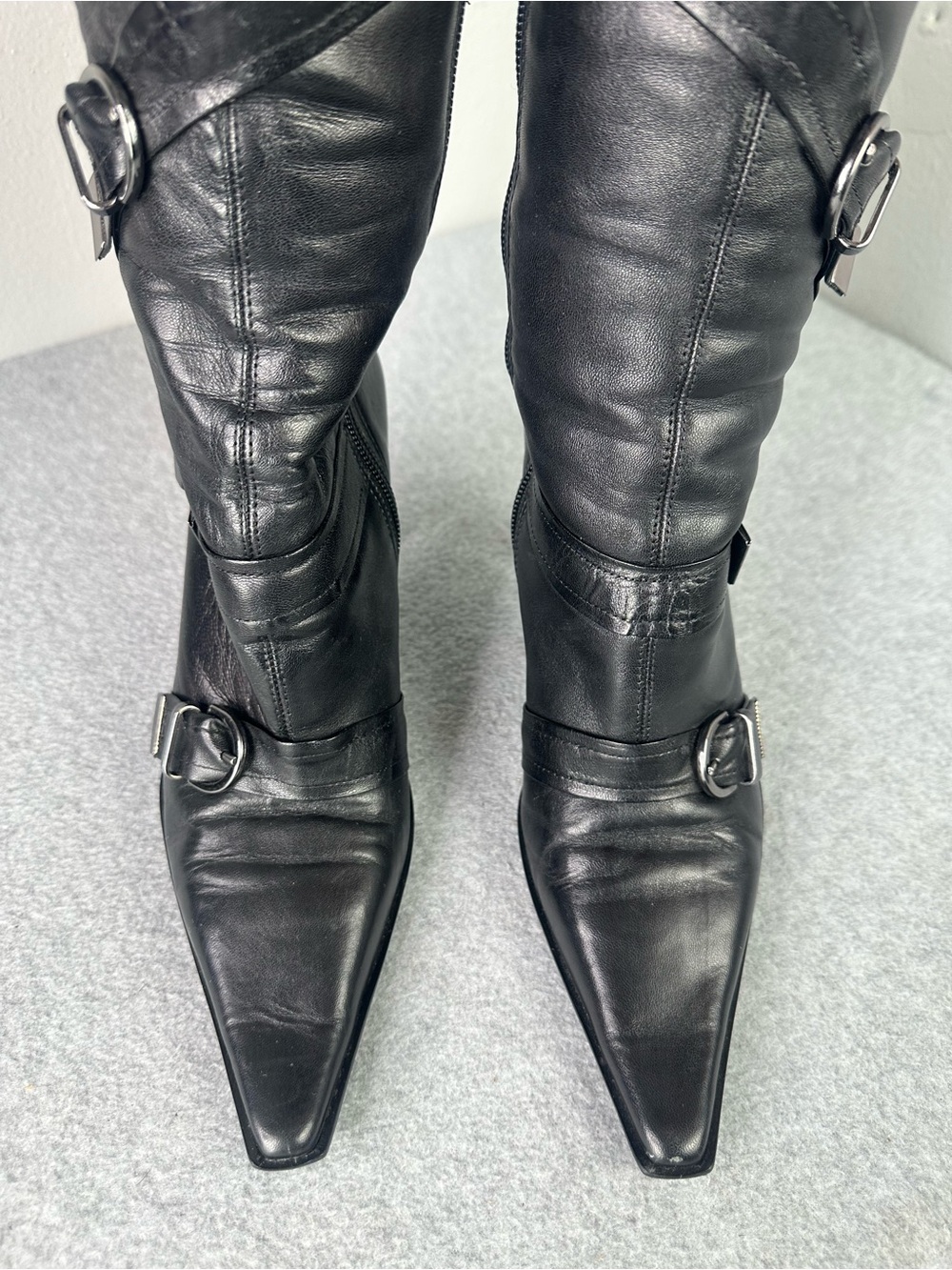 GUESS by Marciano Vintage Y2K Black Leather Buckle Pointed Toe Stiletto Boots 7M - Picture 4 of 14